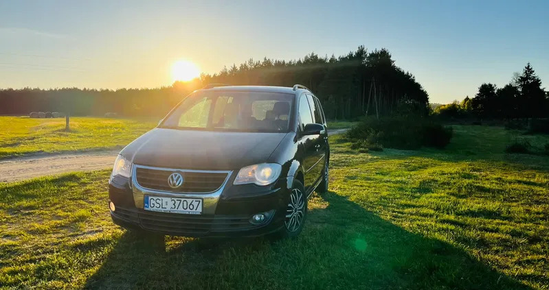 pomorskie Volkswagen Touran cena 17000 przebieg: 250000, rok produkcji 2008 z Dobra